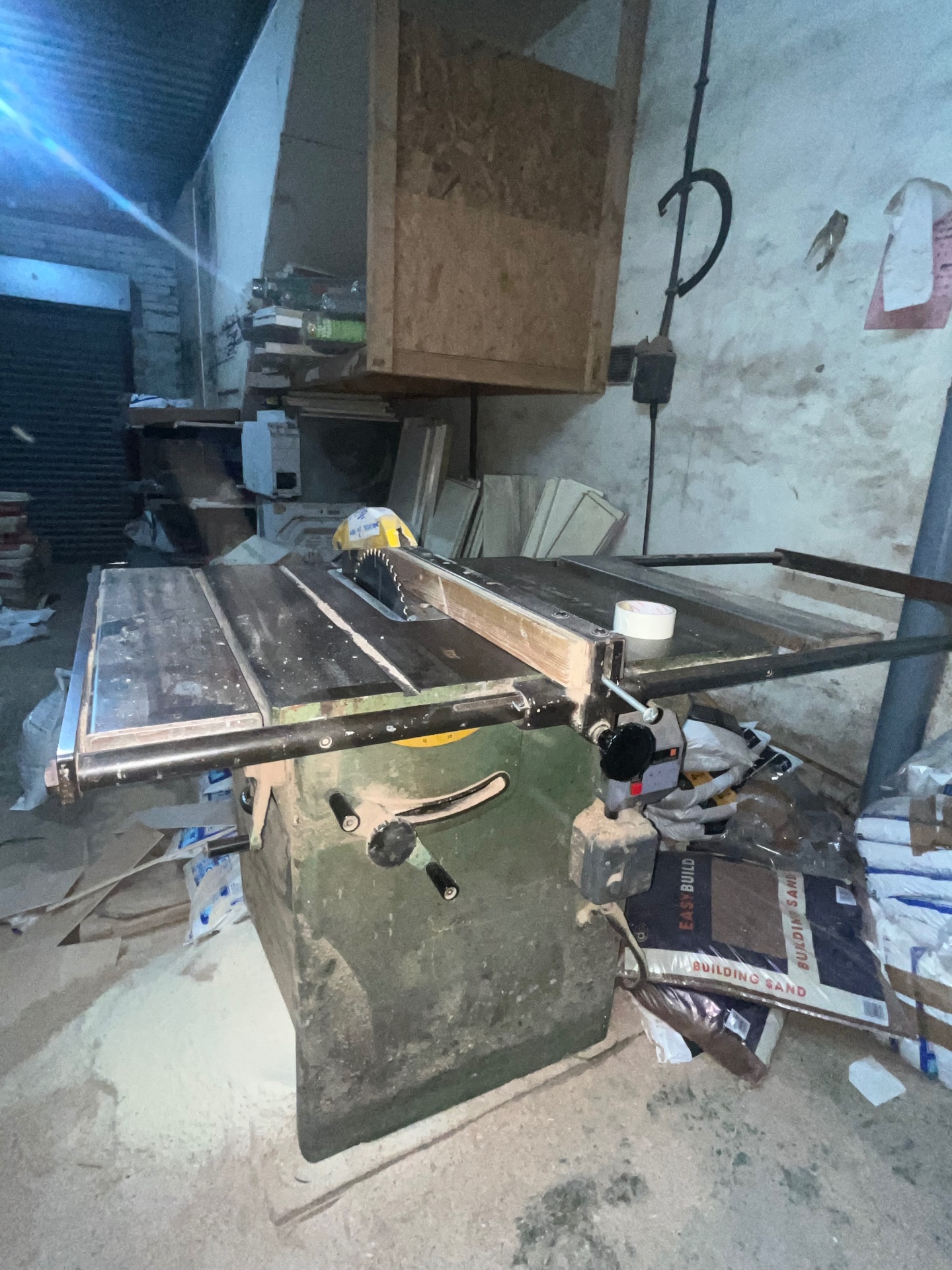 County DIY table saw used to cut plywood and boards to size